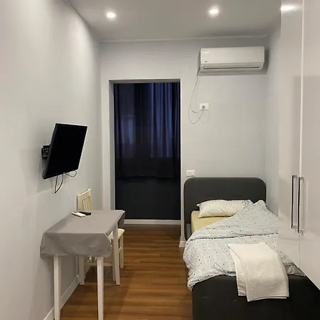 Center * Тирана